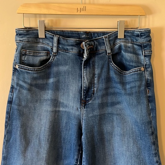 JJill HIgh-Rise Full Leg Cropped Jeans, Size 8 - Picture 2 of 6